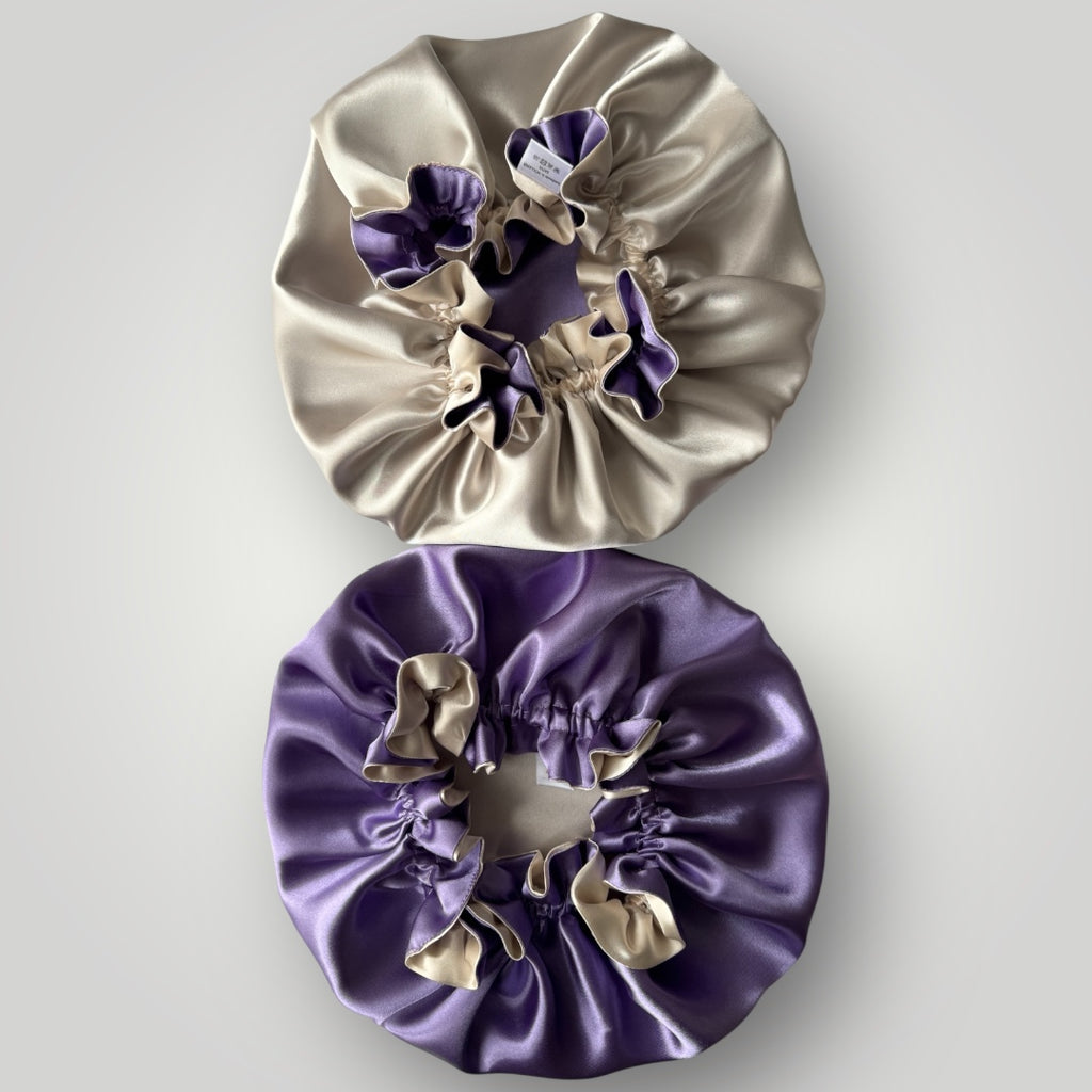 Dubbelzijdige Satijnen Meisjes Bonnet – Lavender Cream | Zacht & Beschermend voor Kinderhaar