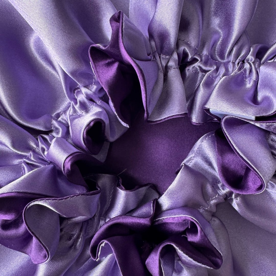 Dubbelzijdige Satijnen Meisjes Bonnet – Royal Purple | Zacht & Beschermend voor Kinderhaar