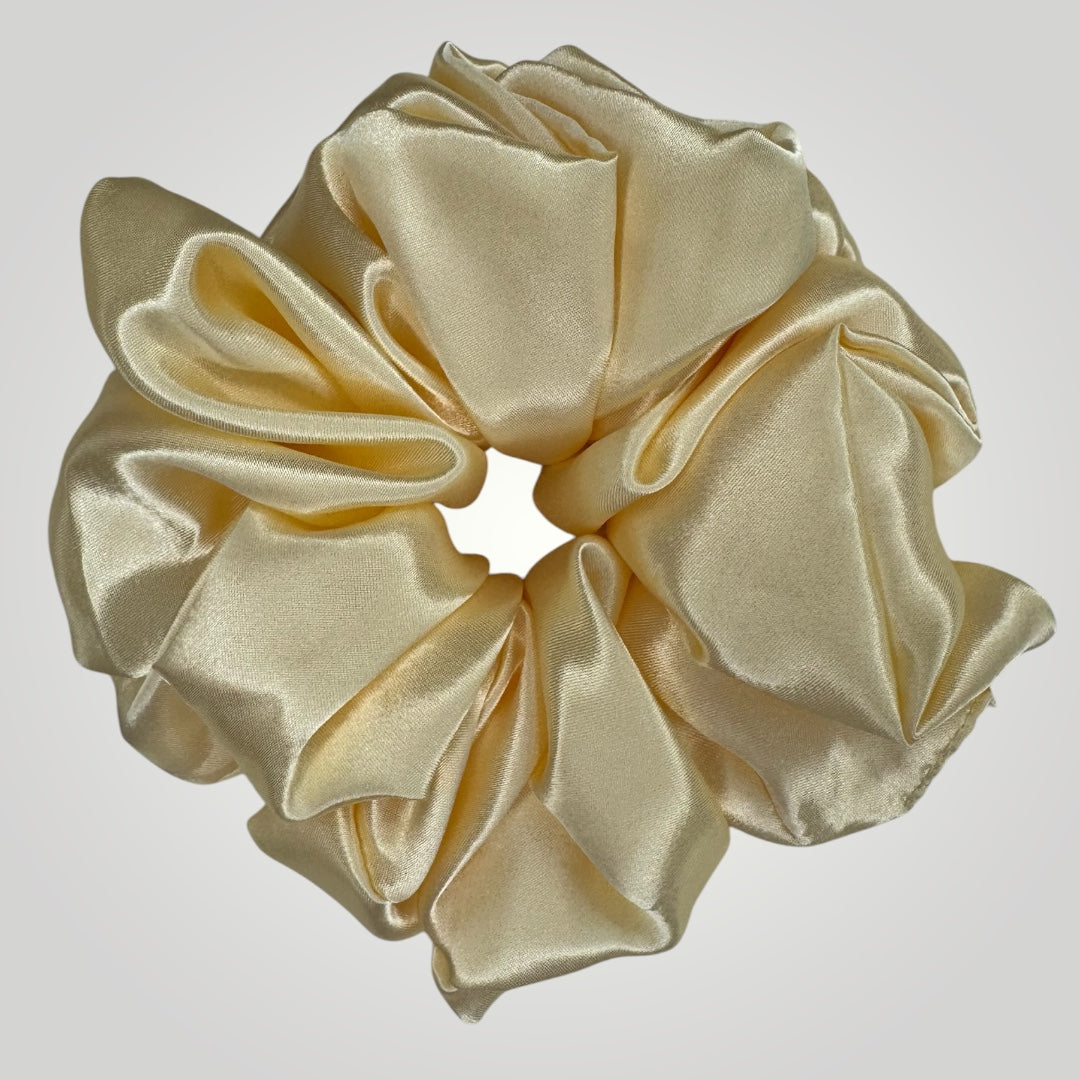 Luxe Satijnen Scrunchie – Zacht voor je Haar, Sterk in Stijl