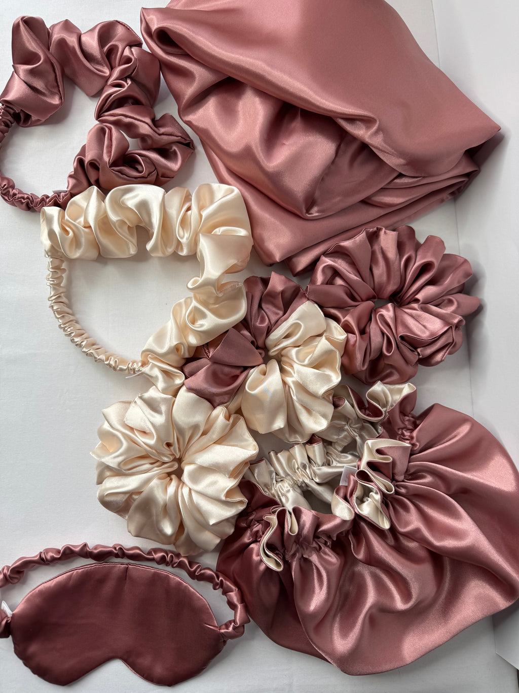 Zurisilk Luxury Sleep Set – Complete Satijnen Verzorging voor Haar & Huid | Rosé Gold