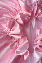 Dubbelzijdige Satijnen Bonnet – Pink White | Luxe bescherming voor je haar