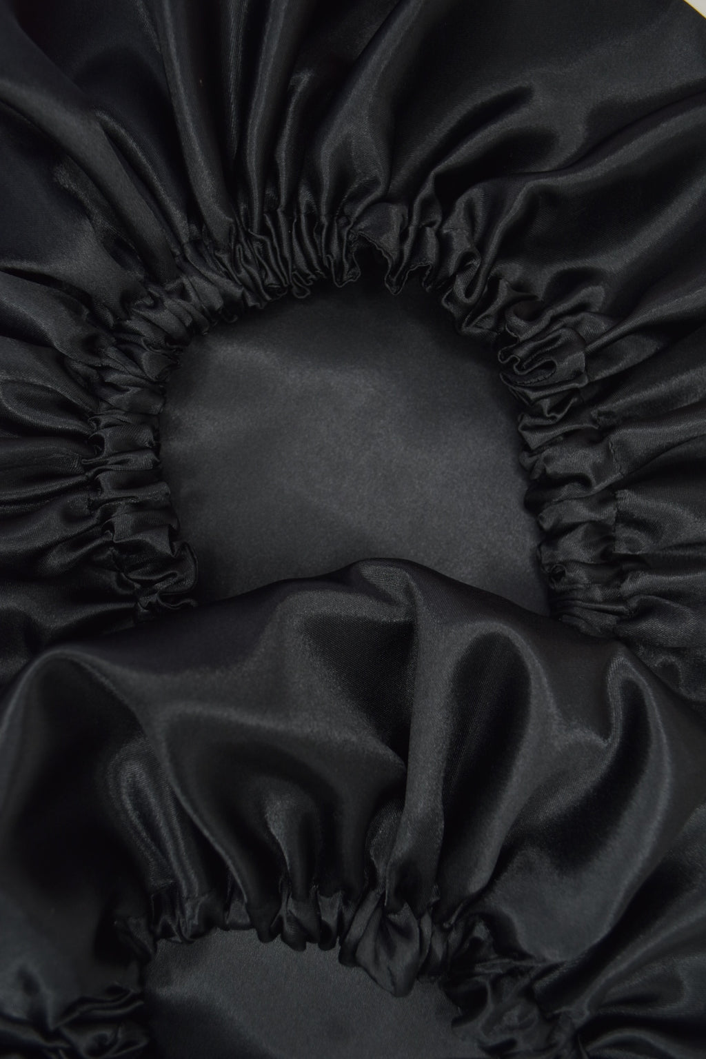 Dubbelzijdige Satijnen Heren Bonnet – Black | Luxe bescherming voor je haar