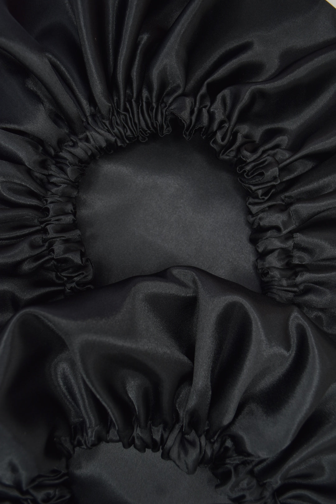 Dubbelzijdige Satijnen Heren Bonnet – Black | Luxe bescherming voor je haar