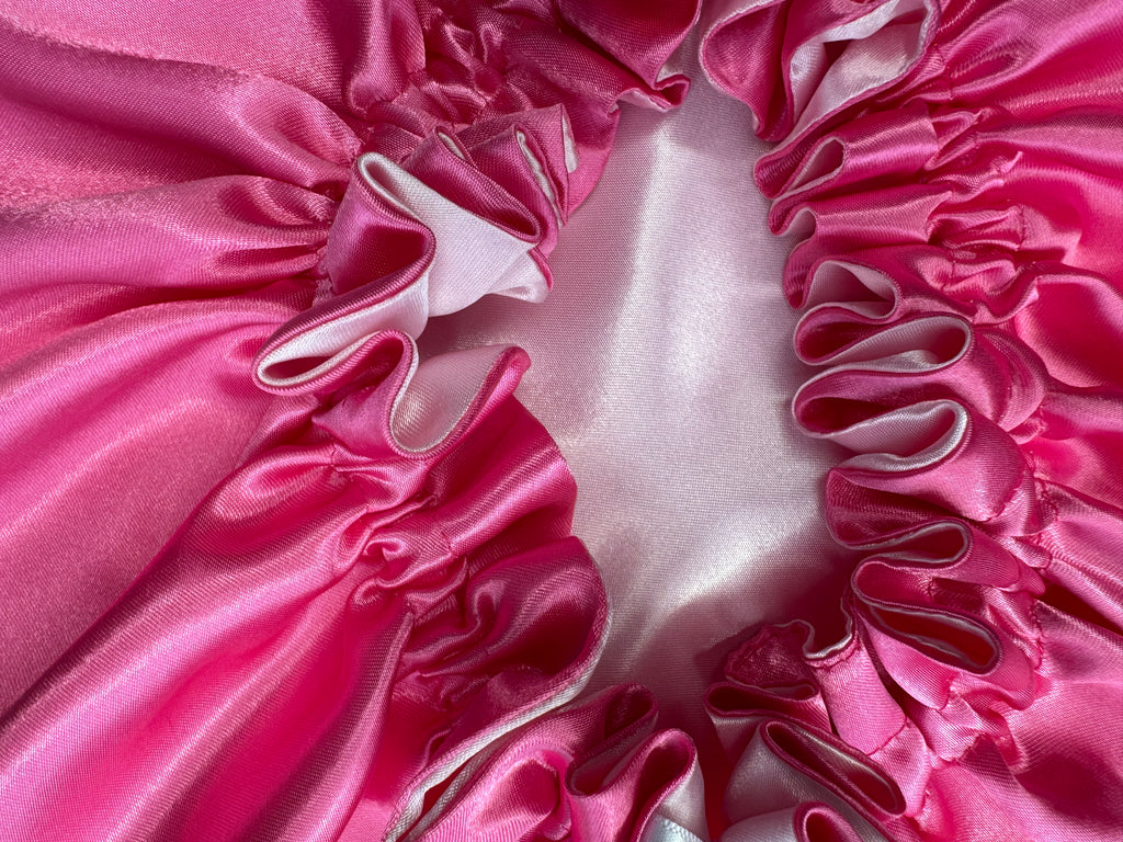 Dubbelzijdige Satijnen Meisjes  Bonnet – Pink Pop | Zacht & Beschermend voor Kinderhaar