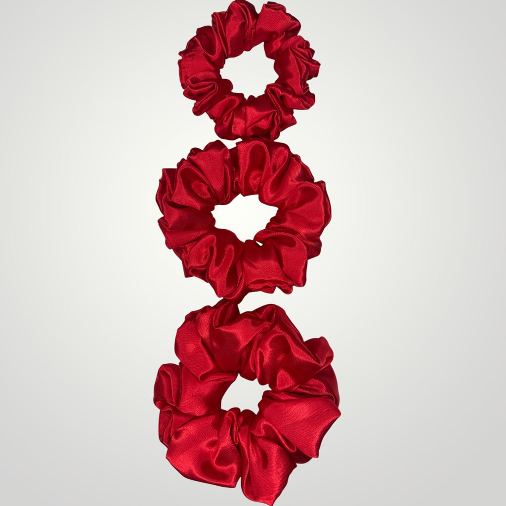Luxe Satijnen Scrunchie – Zacht voor je Haar, Sterk in Stijl – Red