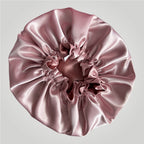 Dubbelzijdige Satijnen Bonnet – Soft Rosy | Luxe bescherming voor je haar
