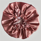 Dubbelzijdige Satijnen Bonnet – Soft Rosy | Luxe bescherming voor je haar